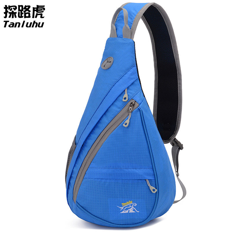 探路虎户外胸包大容量女休闲斜挎包 探路虎箱包胸包
