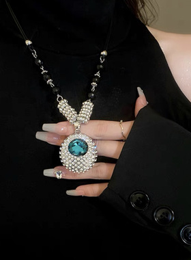 轻奢高级感项链女长款毛衣链简约吊坠服饰挂件配饰合金毛衣链饰品