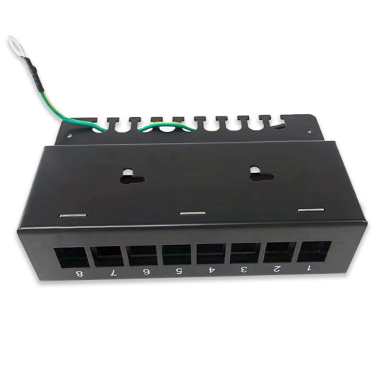 Cadre de distribution de réseau à 8 ports Boundée de rack vide de la maison de gestion de boîte à courant faible du ménage à courant faible module de câble de réseau à 12 ports Rack Direct