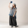 Irregular mesh vest