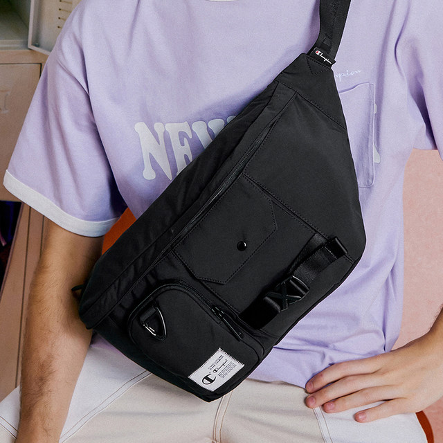 Trendy versatile crossbody bag for outdoor sports