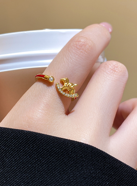 古里雅锆石微镶小马戒指高级感