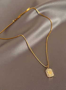 满钻m字母项链轻奢ins女简约气质