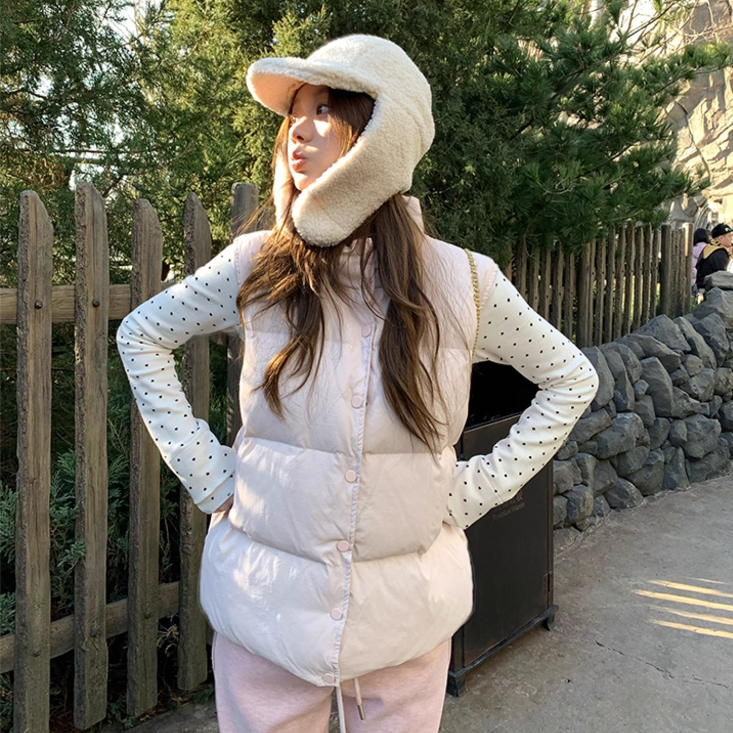 白鸭绒粉色羽绒马甲女款外穿2025秋冬新款小个子韩系保暖马夹外套,淘宝优惠券,粉丝福利购,淘宝优惠卷