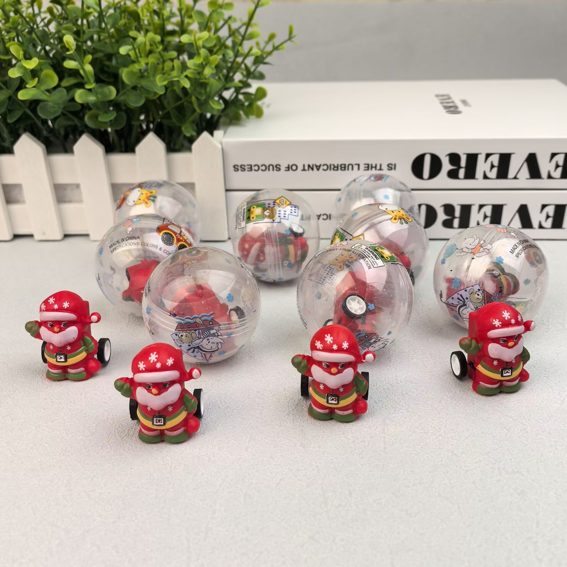 新款50mm哪扎小公仔扭蛋球大号扭蛋球儿童玩具球扭蛋机礼品球扭蛋,淘宝优惠券,粉丝福利购,淘宝优惠卷