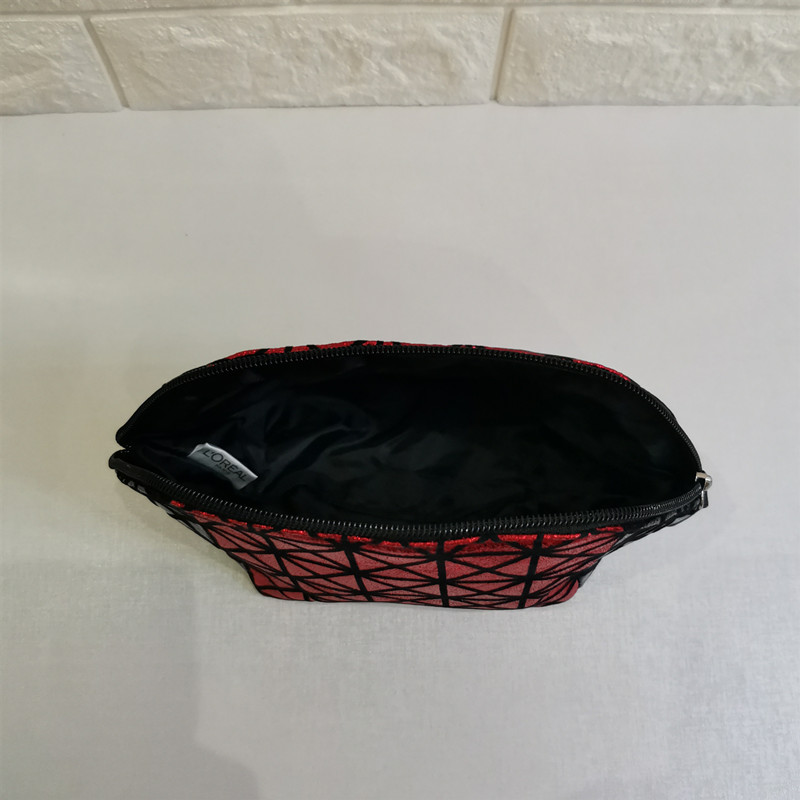 欧莱雅限量款红黑色小格便携简约化妆包手拿包零钱包收纳包整理包