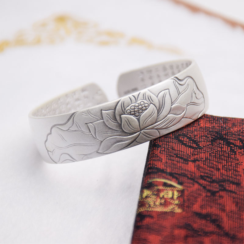 时尚百搭网红同款s999复古莲花足银 傲彩手镯