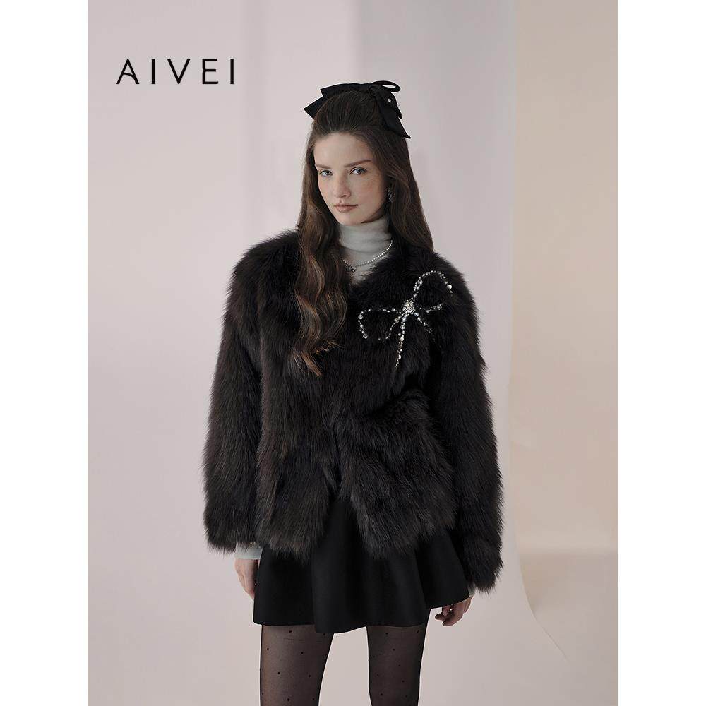 AIVEI欣贺艾薇2025冬季新千金风水钻进口狐狸毛皮草外套XRV60001,淘宝优惠券,粉丝福利购,淘宝优惠卷