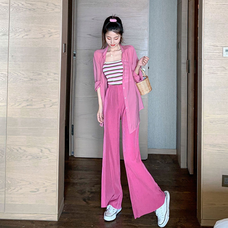  曼范玫时尚套装