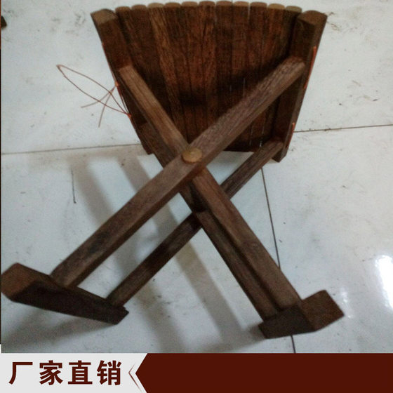 Manufacturer's Chicken Wing Wooden Horse and Redwood Horse and Wooden Folding Leisure Fishing Stool, Convenient and Portable Fishing Stool