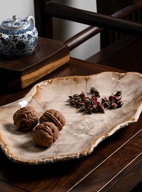 轻奢创意装饰盘木化石玄关