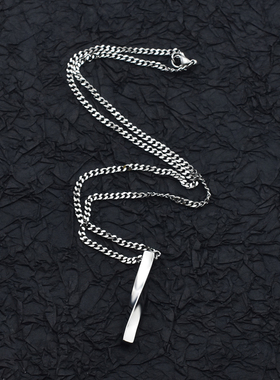 日韩风钛钢防水短袖挂件吊坠项链