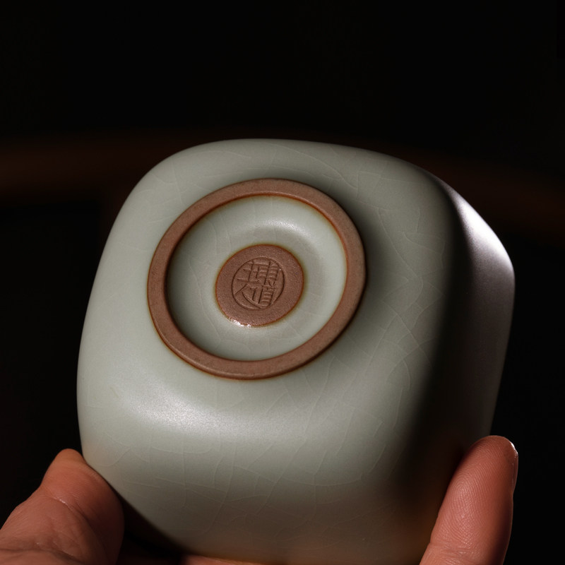 东道主人徐结根老师制作 汝官窑主人杯茶杯 陶瓷艺术收藏品方融杯 - 图3