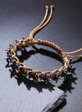 朋克风暗黑龙骨男士手链