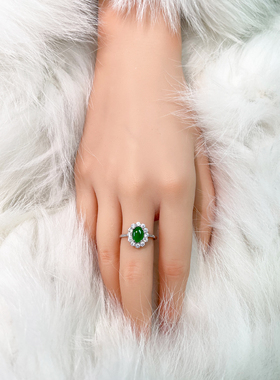 复古轻奢翡翠椭圆银戒指