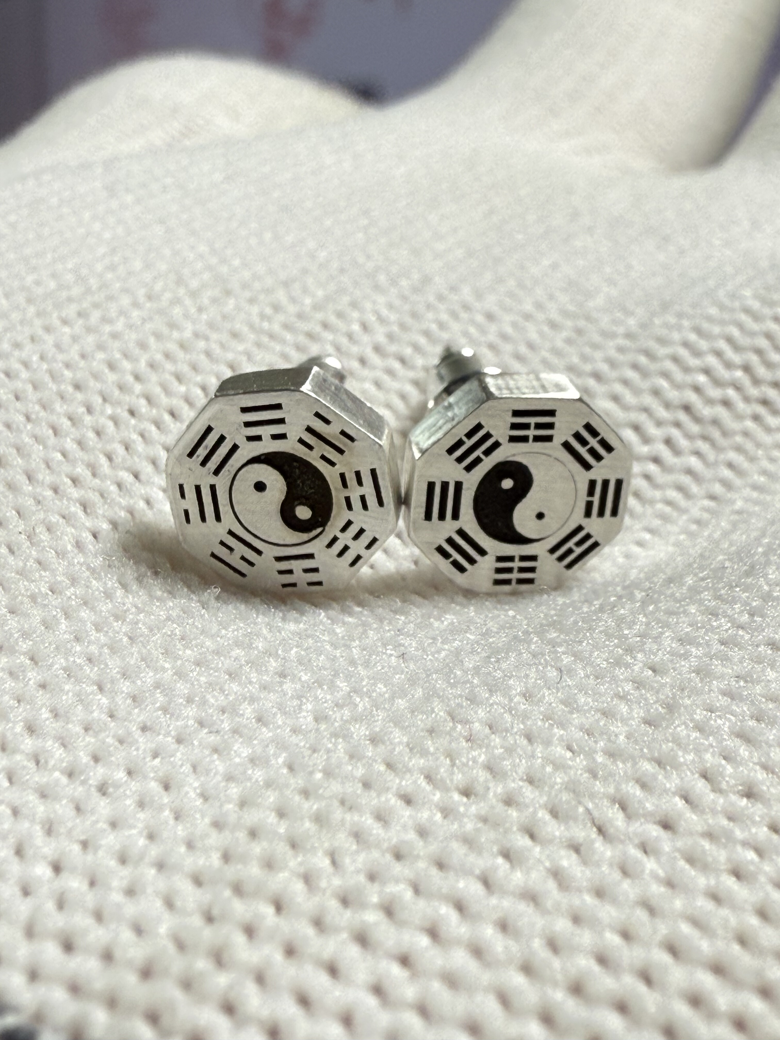 戴礼记999足银先天八卦后天八卦阴阳鱼耳钉一对可改图改尺寸,淘宝优惠券,粉丝福利购,淘宝优惠卷