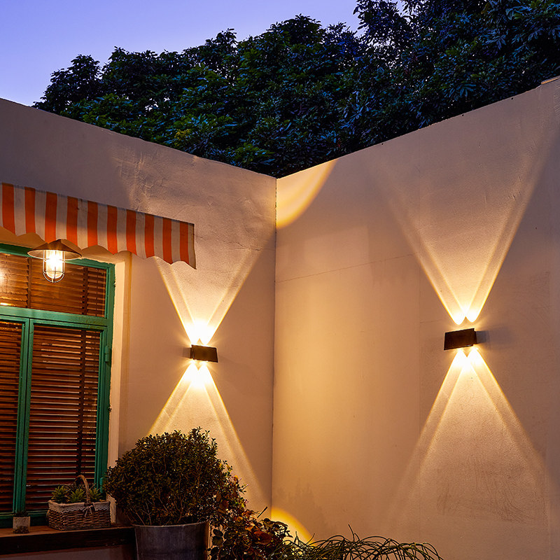 太阳能壁灯户外洗墙灯别墅庭院灯阳台花园围墙照明灯室外超亮射灯,淘宝优惠券,粉丝福利购,淘宝优惠卷