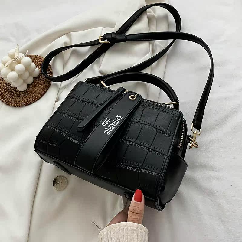 女2020新款潮流行百搭大容量包包 光脚猪女士包袋