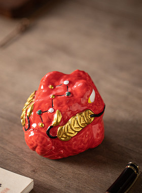 创意国潮招财金蟾摆件家居办公室玄关桌面装饰陶瓷三足蟾蜍工艺礼