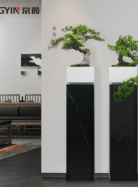 新中式风大理石造景橱窗迎客松