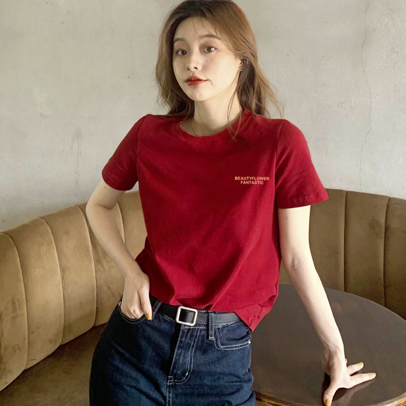 2024年夏季新款韩版复古红t恤女字母短袖小个子纯棉简约百搭上衣