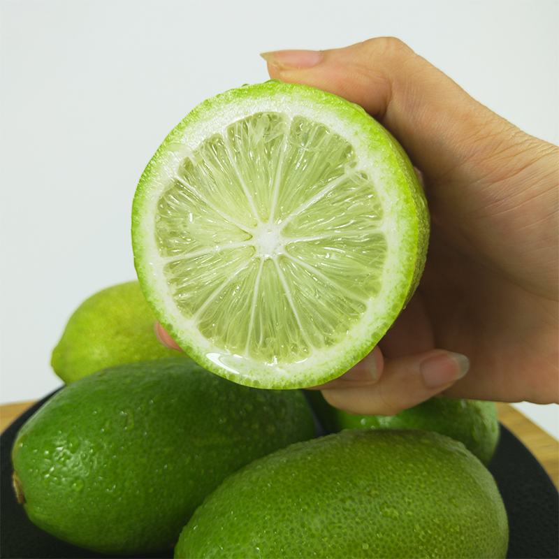 柚友旗舰店柚友 新鲜现摘青柠檬无籽香水柠檬新鲜水果皮薄一级小青桔整箱2斤0