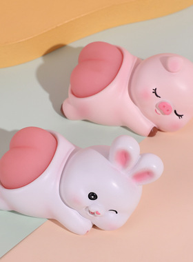 可爱Q弹屁屁办公室解压玩具 创意捏捏软屁股汽车桌面装饰摆件礼物
