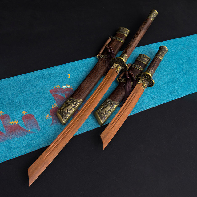 康熙战刀车载宝刀木刀带鞘长短刀剑绣春刀锦衣卫拔刀表演训练道具