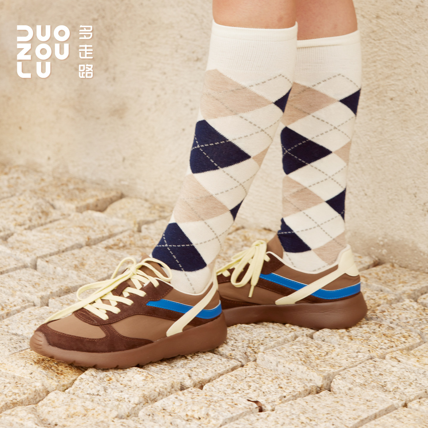 多走路云逸德训鞋新款潮流百搭通勤软弹男女同款休闲运动板鞋,淘宝优惠券,粉丝福利购,淘宝优惠卷