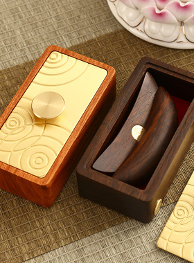 潮汕手工桃木圣杯卦杯保平安