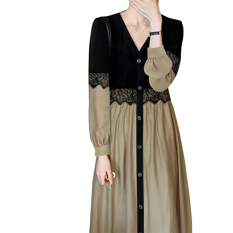 黑色长袖v领2022春季新款连衣裙 着潮连衣裙