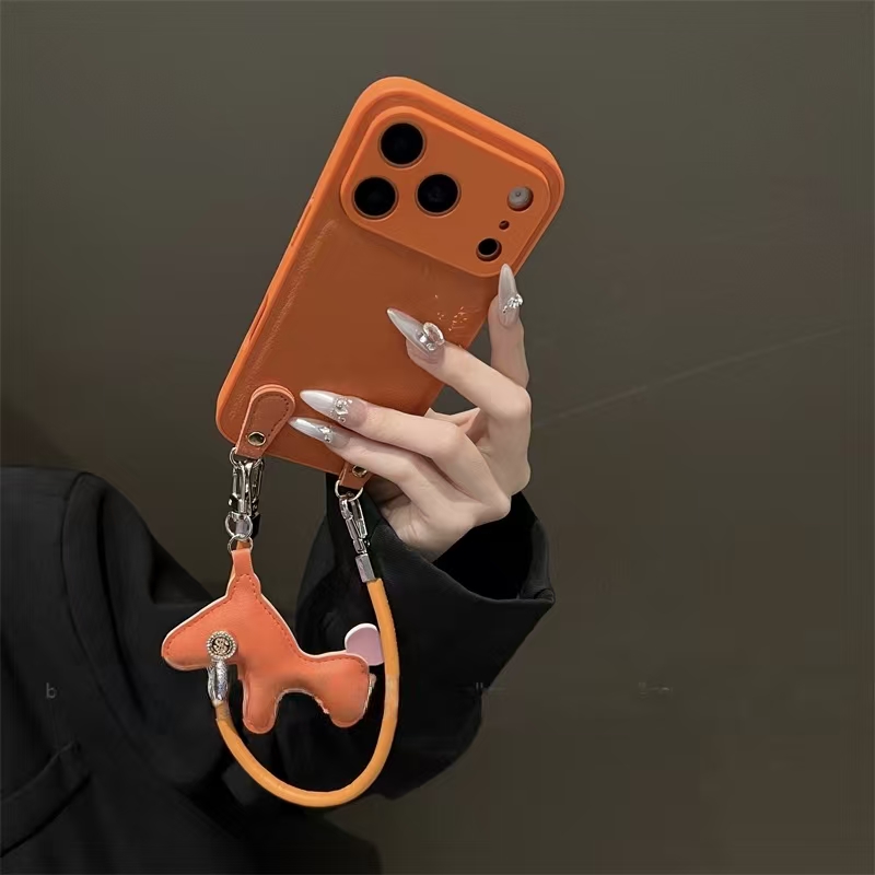 适用苹果17promax手机壳iPhone16pro斜跨可背15plus全包防摔14pm保护皮套ip13带手提挂绳12高级感11女por新款 - 图3