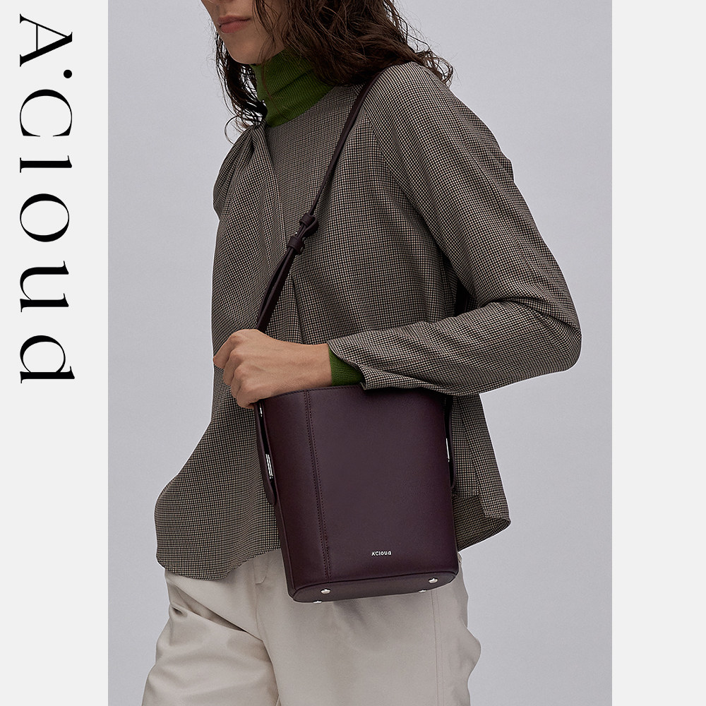 A.Cloud随心水桶包小号高质感纳帕牛皮女小众通勤单肩斜挎手提包,淘宝优惠券,粉丝福利购,淘宝优惠卷