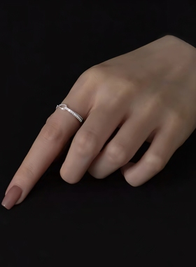 S925镀银戒指女镶钻相扣小众设计ins潮高级冷淡风食指开口可调节