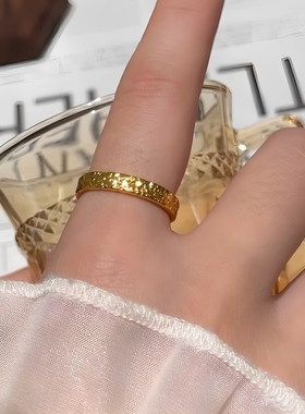 碎碎冰戒指女小众设计感高级食指戒轻奢通勤百搭素圈开口指环礼物