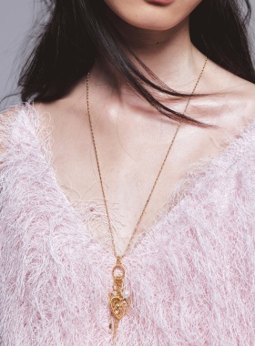 GOOGMO金色流苏爱心长款项链女度假风小众设计毛衣链复古高级感