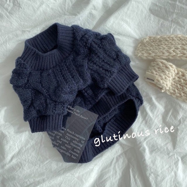 Autumn and winter lazy sweater dog clothes Korean version ins cat pet clothing Teddy Bichon Pomeranian to keep feet warm