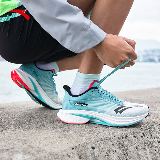 Дышащие кроссовки Anta Mach 4 с азотной технологией для мужчин