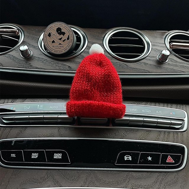 Mercedes-Benz car logo New Year's hat standing logo Little Red Riding Hood decoration New Year's hat scarf Spring Festival New Year's Day car decorations