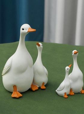 可爱少女心家居装饰树脂牛油果摆件吊脚人偶创意桌面小摆设品礼物