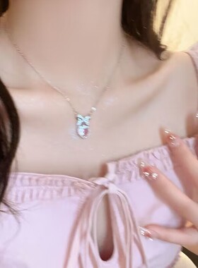 敲百搭~粉色爱心锆石蝴蝶结项链女夏季甜酷辣妹气质锁骨链装饰潮
