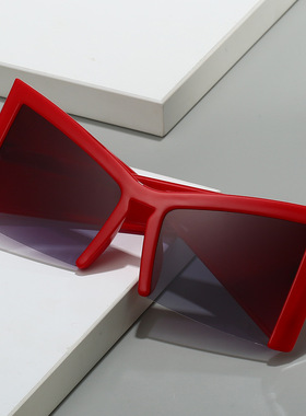 法国coss koko新款个性大框太阳镜 欧美半款猫眼大框时尚ins墨镜