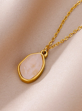 法国Coss KoKo欧美不规则几何型清新绿吊坠项链锁骨链女 钛钢镀