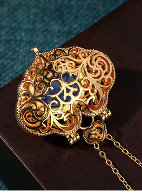 宫廷古法民族风唐卡嘎乌盒平安锁吊坠可装香丸经文香囊玉髓项链