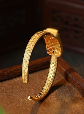 新中式国潮古法镀金镶嵌仿和田玉平安无事牌花丝手镯国潮古风手饰