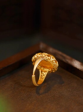 高级感轻奢古法镀金仿蜜蜡新中式复古祥云如意花丝镂空蛋面戒指指