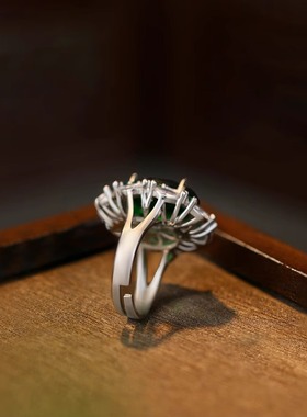 高定款仿哥伦比亚培育祖母绿戒指复古奢华满钻锆石蛋面开口指环女