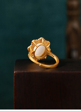 抖音快手直播热卖民族风古法镀金仿玉石戒指女玫瑰花香活口金色食