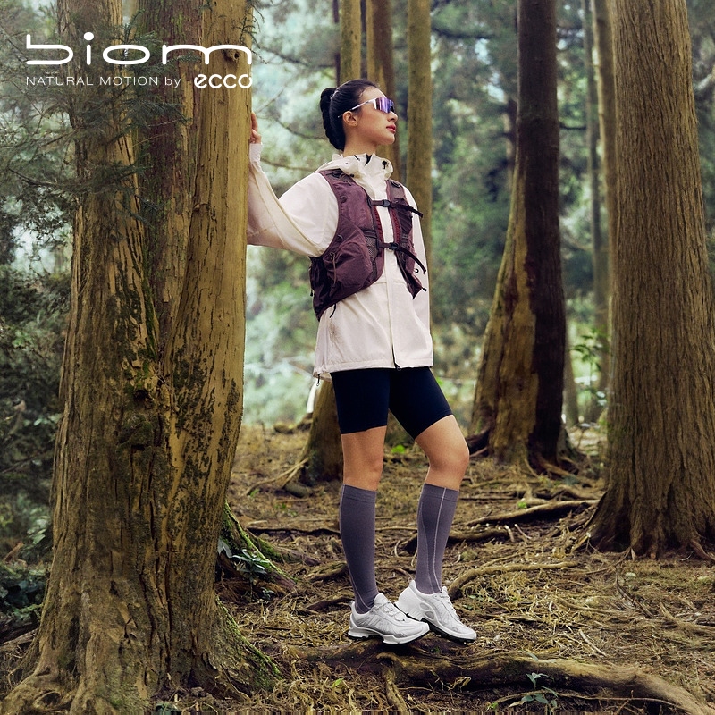 ECCO爱步登山鞋女户外鞋网面透气越野跑鞋秋 健步BIOMC踪迹803223 - 图1