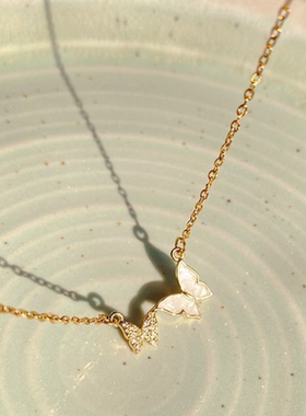 不对称蝴蝶结项链女ins小众网红钛钢锁骨链